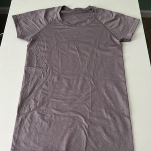 brand new lululemon swiftly tech short sleeve